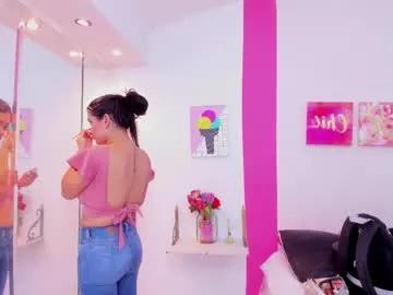 Girls: Stay up-to-date with the new immersive cumshows range and check-out the cutest escorts exhibit their wet clitoris and sweet physiques as they strip off and climax.