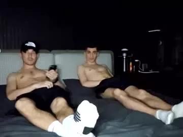 Get enchanted by the vitality and moves of our squirting, brunette and solo webcams. With their steamy costumes and masturbating shows, our gay-couples and nonude cam models are a sight to behold.