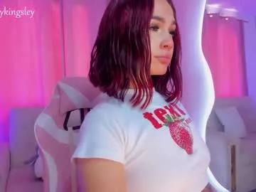 Girls: Stay up-to-date with the new immersive cumshows range and check-out the cutest escorts exhibit their wet clitoris and sweet physiques as they strip off and climax.