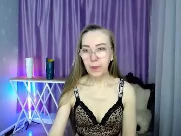 Girls: Stay up-to-date with the new immersive cumshows range and check-out the cutest escorts exhibit their wet clitoris and sweet physiques as they strip off and climax.