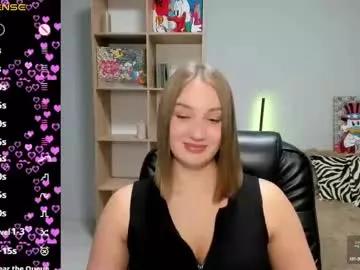 Girls: Stay up-to-date with the new immersive cumshows range and check-out the cutest escorts exhibit their wet clitoris and sweet physiques as they strip off and climax.