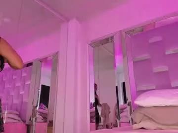 Girls: Stay up-to-date with the new immersive cumshows range and check-out the cutest escorts exhibit their wet clitoris and sweet physiques as they strip off and climax.