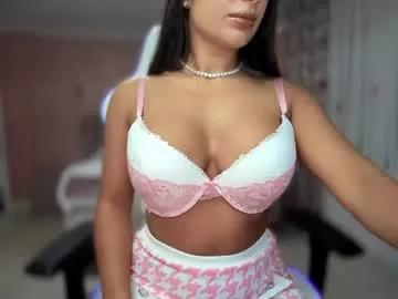 Girls: Stay up-to-date with the new immersive cumshows range and check-out the cutest escorts exhibit their wet clitoris and sweet physiques as they strip off and climax.