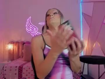 Girls: Stay up-to-date with the new immersive cumshows range and check-out the cutest escorts exhibit their wet clitoris and sweet physiques as they strip off and climax.