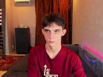aaron_bang from Chaturbate is Freechat