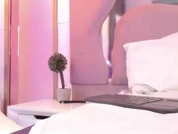 Girls: Stay up-to-date with the new immersive cumshows range and check-out the cutest escorts exhibit their wet clitoris and sweet physiques as they strip off and climax.
