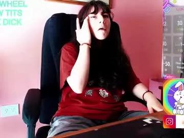 addictcouple2001 from Chaturbate