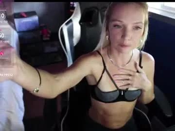 Girls: Stay up-to-date with the new immersive cumshows range and check-out the cutest escorts exhibit their wet clitoris and sweet physiques as they strip off and climax.