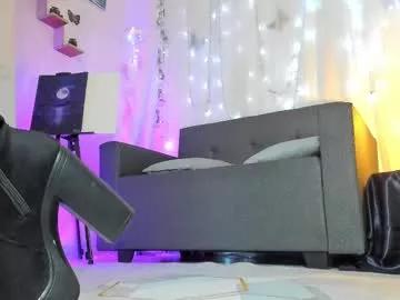 Girls: Stay up-to-date with the new immersive cumshows range and check-out the cutest escorts exhibit their wet clitoris and sweet physiques as they strip off and climax.