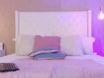 Girls: Stay up-to-date with the new immersive cumshows range and check-out the cutest escorts exhibit their wet clitoris and sweet physiques as they strip off and climax.