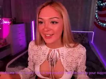 Girls: Stay up-to-date with the new immersive cumshows range and check-out the cutest escorts exhibit their wet clitoris and sweet physiques as they strip off and climax.