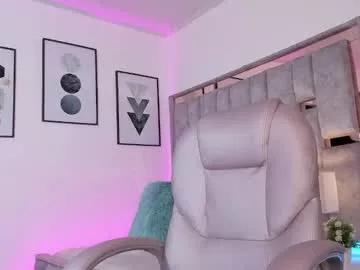 Girls: Stay up-to-date with the new immersive cumshows range and check-out the cutest escorts exhibit their wet clitoris and sweet physiques as they strip off and climax.