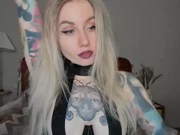 Girls: Stay up-to-date with the new immersive cumshows range and check-out the cutest escorts exhibit their wet clitoris and sweet physiques as they strip off and climax.