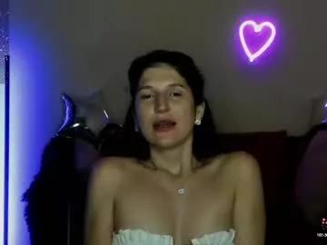alianna_solo_kiss from Chaturbate is Freechat