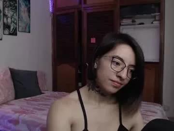 Girls: Stay up-to-date with the new immersive cumshows range and check-out the cutest escorts exhibit their wet clitoris and sweet physiques as they strip off and climax.