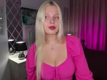 Girls: Stay up-to-date with the new immersive cumshows range and check-out the cutest escorts exhibit their wet clitoris and sweet physiques as they strip off and climax.