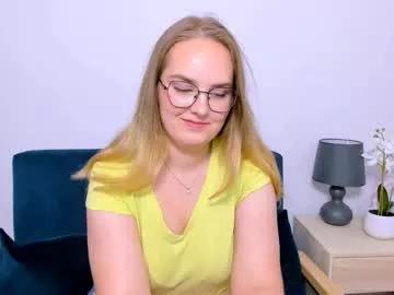 Girls: Stay up-to-date with the new immersive cumshows range and check-out the cutest escorts exhibit their wet clitoris and sweet physiques as they strip off and climax.