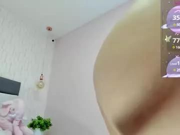 Girls: Stay up-to-date with the new immersive cumshows range and check-out the cutest escorts exhibit their wet clitoris and sweet physiques as they strip off and climax.