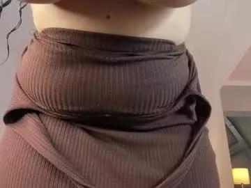 Girls: Stay up-to-date with the new immersive cumshows range and check-out the cutest escorts exhibit their wet clitoris and sweet physiques as they strip off and climax.