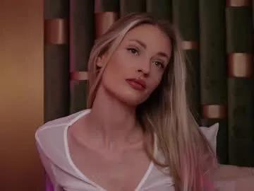 Girls: Stay up-to-date with the new immersive cumshows range and check-out the cutest escorts exhibit their wet clitoris and sweet physiques as they strip off and climax.