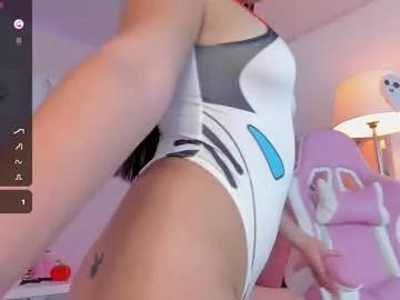Girls: Stay up-to-date with the new immersive cumshows range and check-out the cutest escorts exhibit their wet clitoris and sweet physiques as they strip off and climax.
