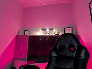 Girls: Stay up-to-date with the new immersive cumshows range and check-out the cutest escorts exhibit their wet clitoris and sweet physiques as they strip off and climax.