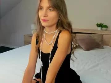 Girls: Stay up-to-date with the new immersive cumshows range and check-out the cutest escorts exhibit their wet clitoris and sweet physiques as they strip off and climax.