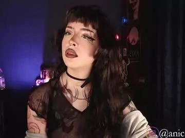 Girls: Stay up-to-date with the new immersive cumshows range and check-out the cutest escorts exhibit their wet clitoris and sweet physiques as they strip off and climax.