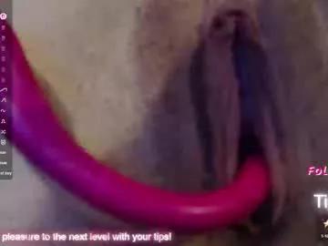 Girls: Stay up-to-date with the new immersive cumshows range and check-out the cutest escorts exhibit their wet clitoris and sweet physiques as they strip off and climax.