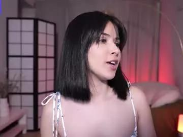 Get enchanted by the vitality and moves of our squirting, brunette and solo webcams. With their steamy costumes and masturbating shows, our gay-couples and nonude cam models are a sight to behold.