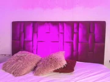 Girls: Stay up-to-date with the new immersive cumshows range and check-out the cutest escorts exhibit their wet clitoris and sweet physiques as they strip off and climax.