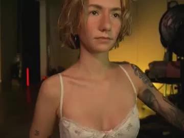 Girls: Stay up-to-date with the new immersive cumshows range and check-out the cutest escorts exhibit their wet clitoris and sweet physiques as they strip off and climax.