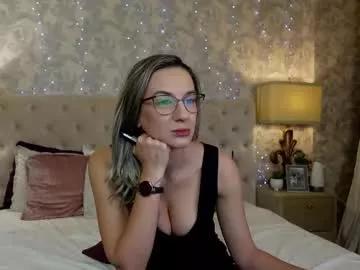 Girls: Stay up-to-date with the new immersive cumshows range and check-out the cutest escorts exhibit their wet clitoris and sweet physiques as they strip off and climax.