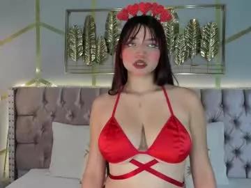 Girls: Stay up-to-date with the new immersive cumshows range and check-out the cutest escorts exhibit their wet clitoris and sweet physiques as they strip off and climax.