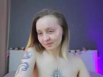Girls: Stay up-to-date with the new immersive cumshows range and check-out the cutest escorts exhibit their wet clitoris and sweet physiques as they strip off and climax.