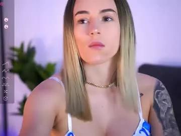 Girls: Stay up-to-date with the new immersive cumshows range and check-out the cutest escorts exhibit their wet clitoris and sweet physiques as they strip off and climax.