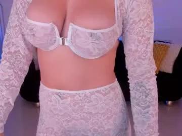 Girls: Stay up-to-date with the new immersive cumshows range and check-out the cutest escorts exhibit their wet clitoris and sweet physiques as they strip off and climax.