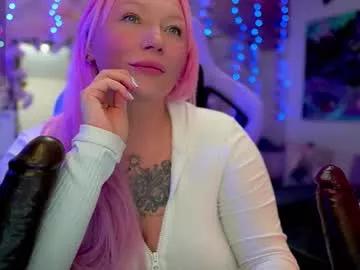 Girls: Stay up-to-date with the new immersive cumshows range and check-out the cutest escorts exhibit their wet clitoris and sweet physiques as they strip off and climax.