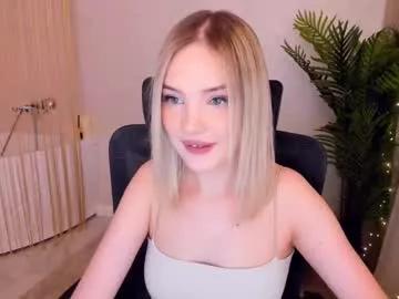 Girls: Stay up-to-date with the new immersive cumshows range and check-out the cutest escorts exhibit their wet clitoris and sweet physiques as they strip off and climax.