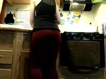 bootyinpantyhose from Chaturbate