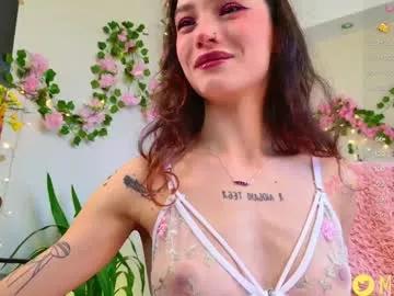 Girls: Stay up-to-date with the new immersive cumshows range and check-out the cutest escorts exhibit their wet clitoris and sweet physiques as they strip off and climax.