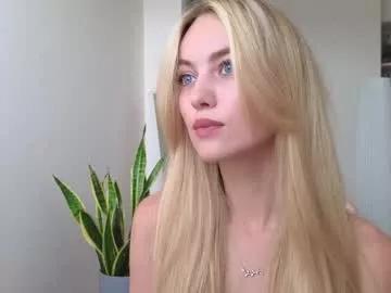 Girls ecstasy: Improve your chatting skills with these steamy streamers, and dive into the immersive world of exposed attraction.