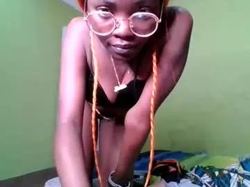 candy_doll_xxxx from Chaturbate is Freechat