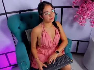 Girls: Stay up-to-date with the new immersive cumshows range and check-out the cutest escorts exhibit their wet clitoris and sweet physiques as they strip off and climax.