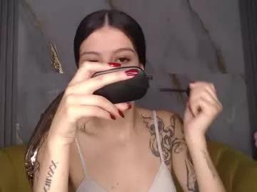 Girls: Stay up-to-date with the new immersive cumshows range and check-out the cutest escorts exhibit their wet clitoris and sweet physiques as they strip off and climax.