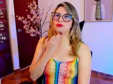 Girls: Stay up-to-date with the new immersive cumshows range and check-out the cutest escorts exhibit their wet clitoris and sweet physiques as they strip off and climax.