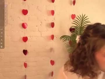 Girls: Stay up-to-date with the new immersive cumshows range and check-out the cutest escorts exhibit their wet clitoris and sweet physiques as they strip off and climax.