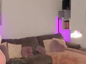 Girls: Stay up-to-date with the new immersive cumshows range and check-out the cutest escorts exhibit their wet clitoris and sweet physiques as they strip off and climax.