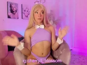 Girls: Stay up-to-date with the new immersive cumshows range and check-out the cutest escorts exhibit their wet clitoris and sweet physiques as they strip off and climax.