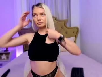 Girls: Stay up-to-date with the new immersive cumshows range and check-out the cutest escorts exhibit their wet clitoris and sweet physiques as they strip off and climax.